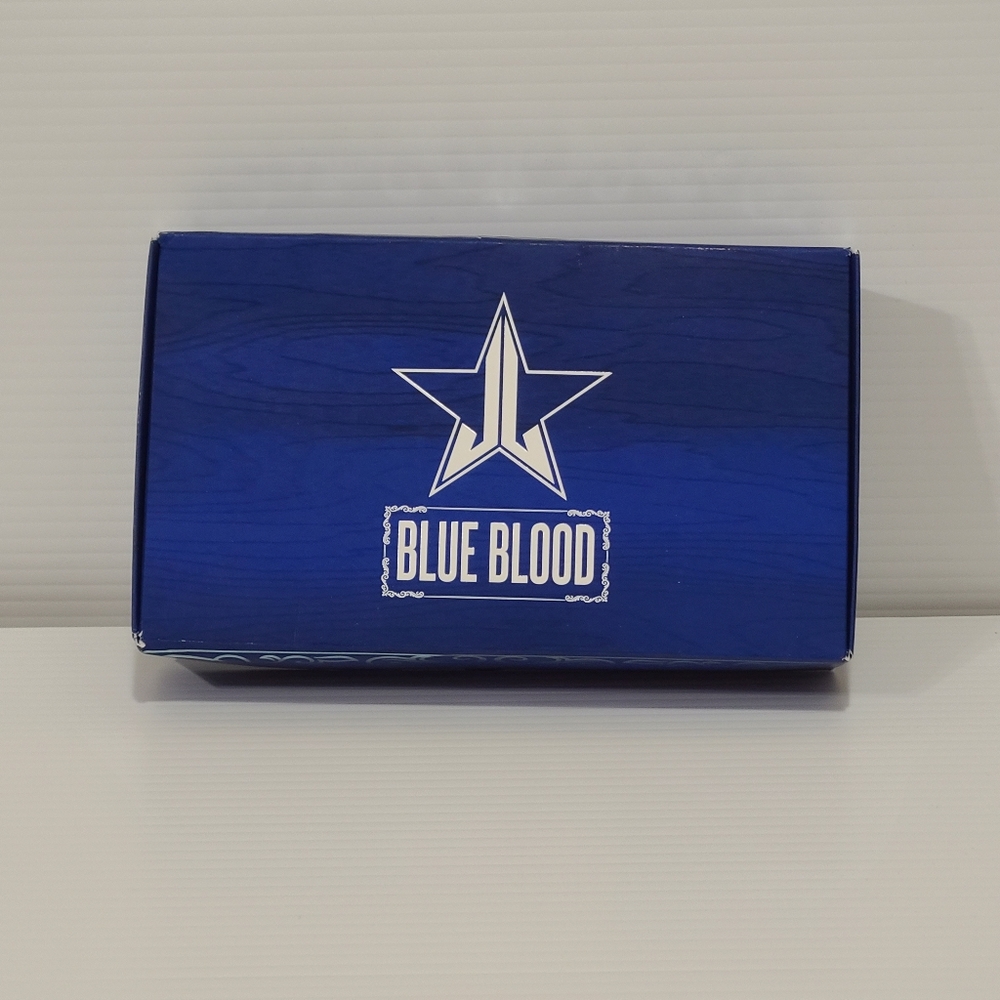 Jeffree Star Blue Blood Eyeshadow Palette